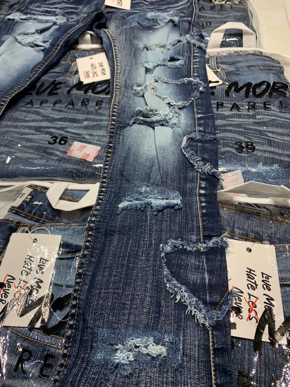 “Signature” Denim Jeans